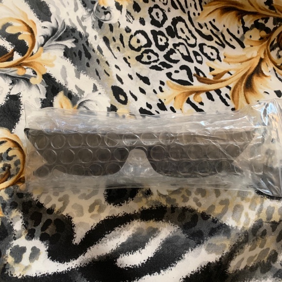 ⚡️90’s slim retro sunglasses - Picture 2 of 4